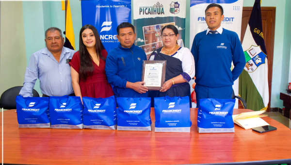GAD PARROQUIAL PICAIHUA FIRMA CONVENIO CON FINANCREDIT PARA IMPULSAR LA CULTURA Y EL DEPORTE